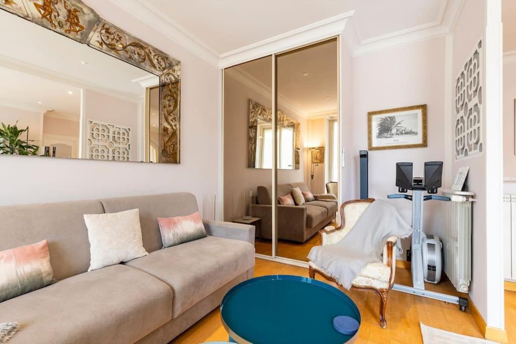 From 1882, Romantic Flat, In The Golden Square Appartamento *